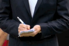 开云中国官网-小豌豆：弗格森时代已经过去，曼联该让新帅放手干