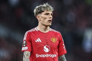 记者：维拉和切尔西有意加纳乔，维拉曼联米兰也在考虑杰克逊